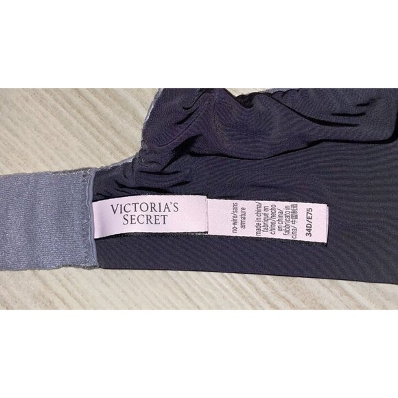 Victorias Secret No Wire Bra Wire Free Lined Striped Womens 34D Gray Black - Picture 6 of 6